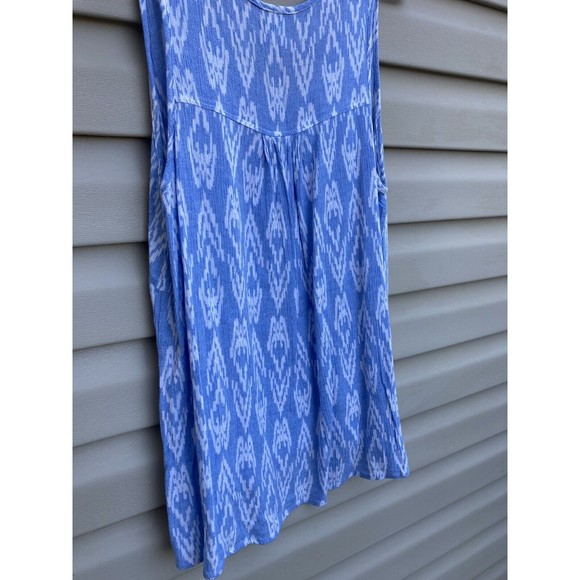 Stitch Fix Women's Kaileigh Tank Top Large Sleeveless Blue High Low Semi-Sheer - Picture 5 of 8
